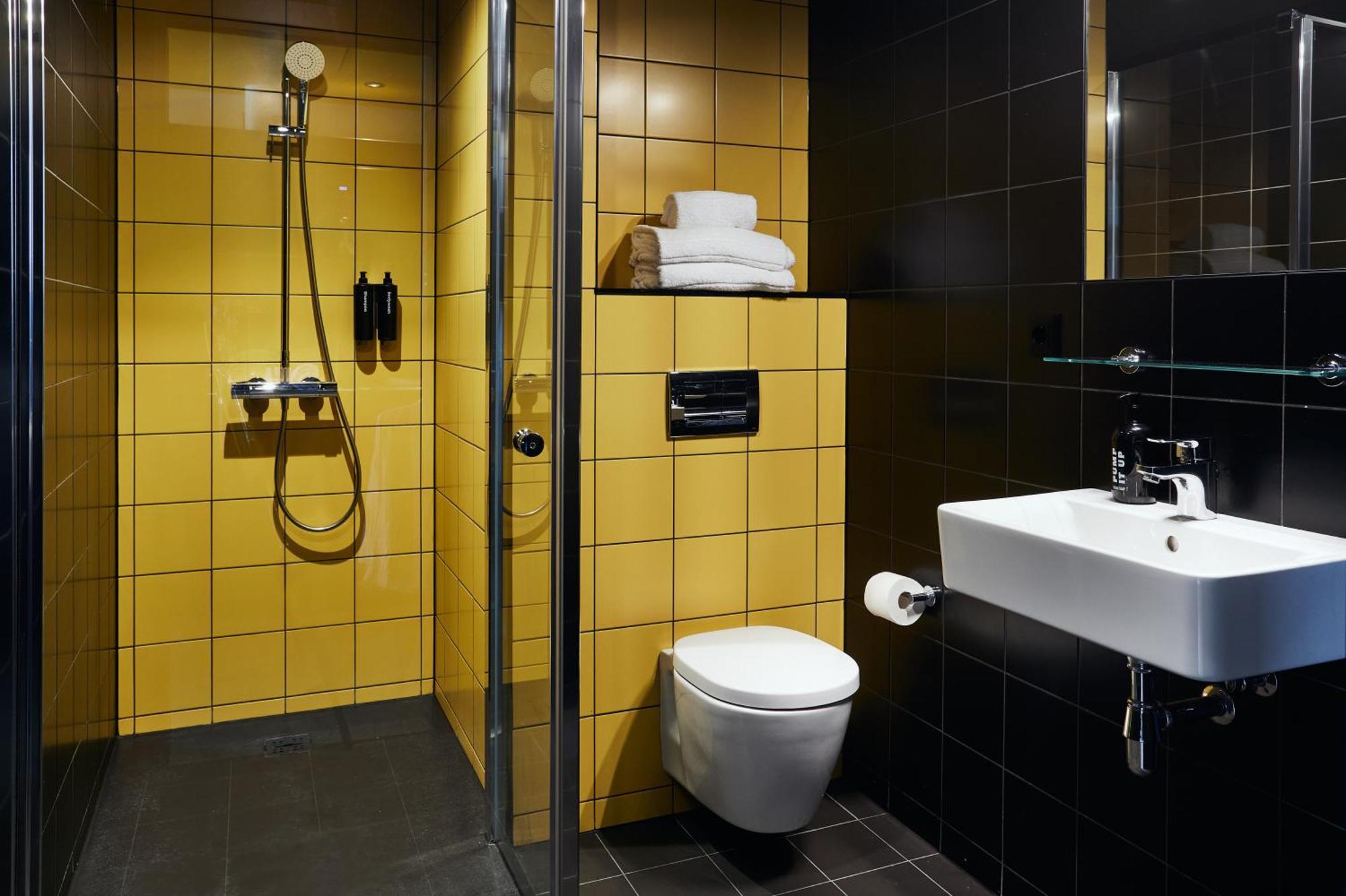 Hotel The Social Hub Barcelona Poblenou Zewnętrze zdjęcie